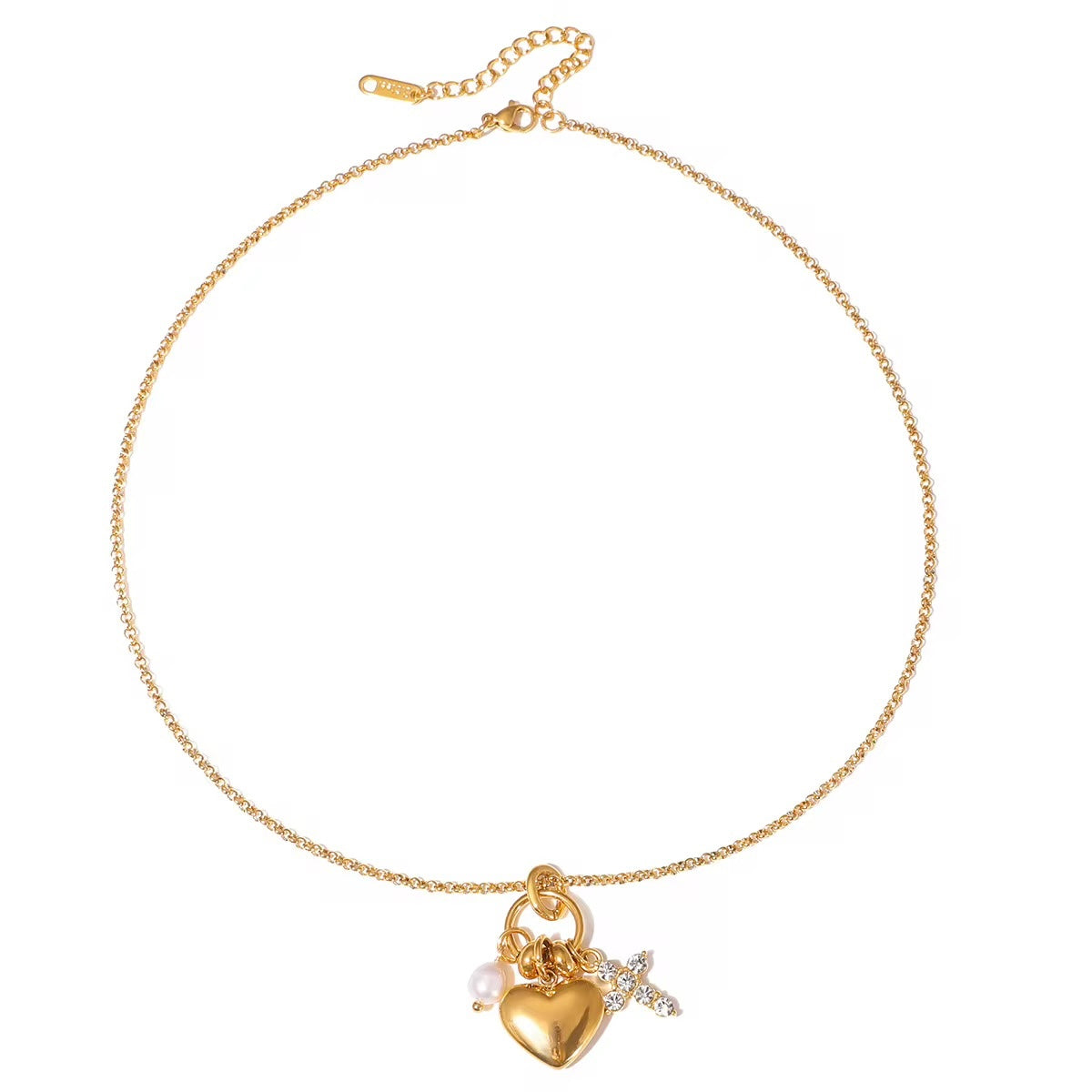 Collier doré cœur perle et croix strass - fond blanc